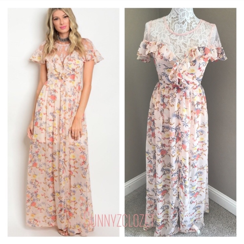 Ruffle sleeve floral dress